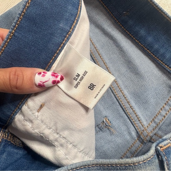 NWT Express Slim Super High Rise Jeans Size 8 - Picture 4 of 6